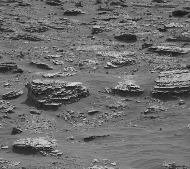 Sol 2072: Mast Camera (Mastcam)