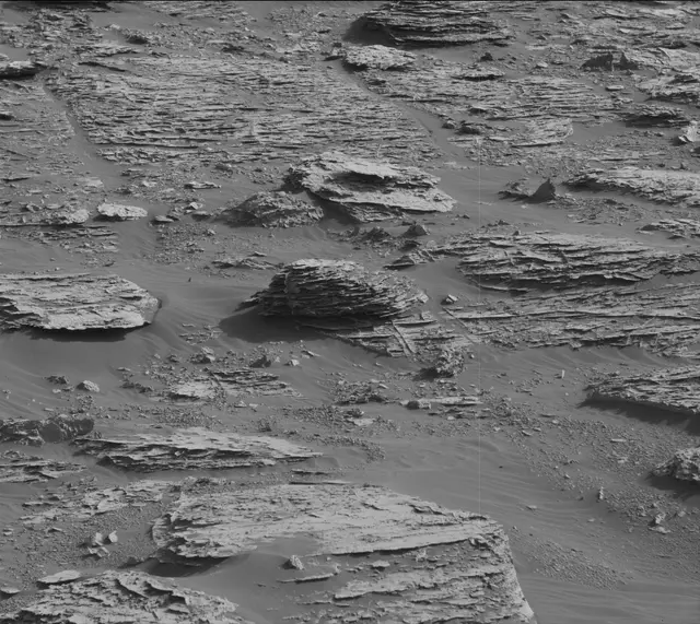 Sol 2072: Mast Camera (Mastcam)