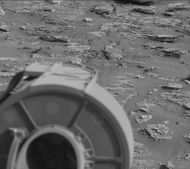 Sol 2072: Mast Camera (Mastcam)