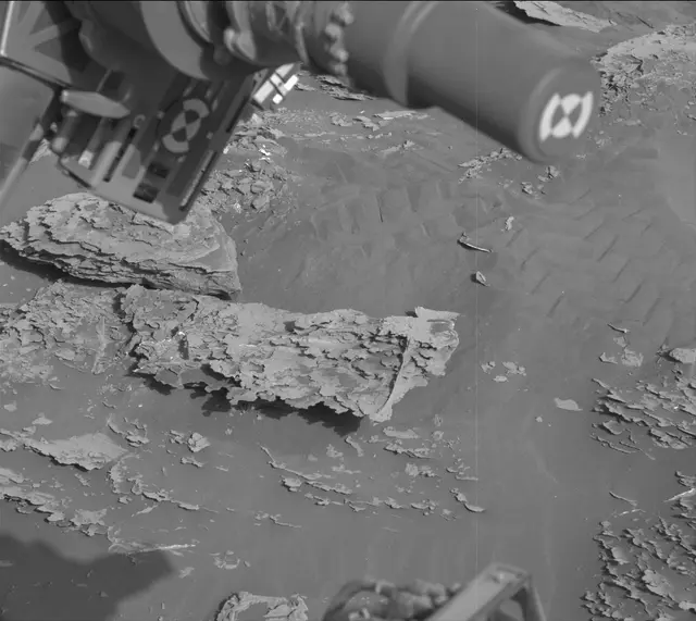 Sol 2072: Mast Camera (Mastcam)