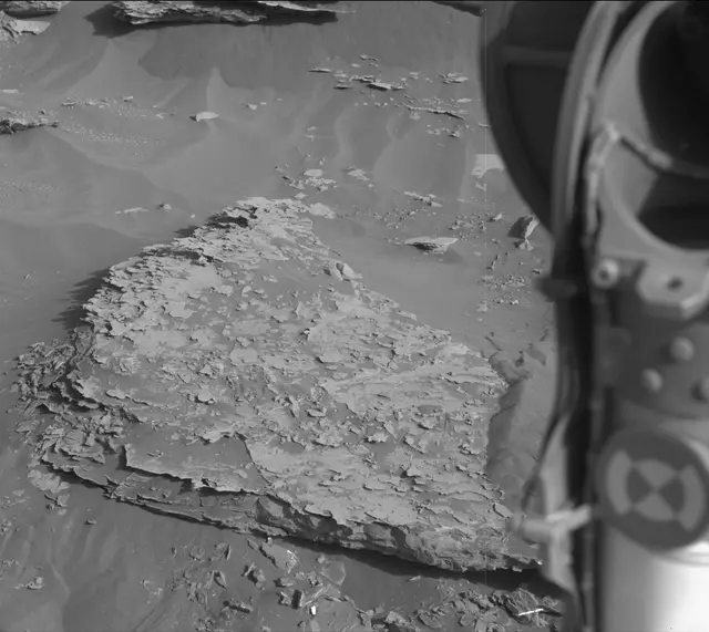 Sol 2072: Mast Camera (Mastcam)