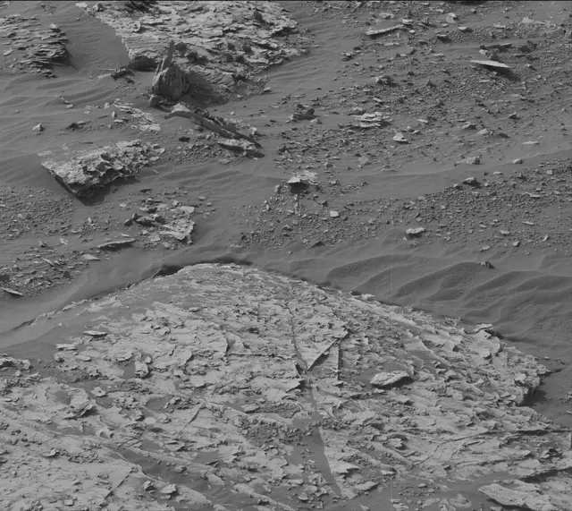 Sol 2072: Mast Camera (Mastcam)