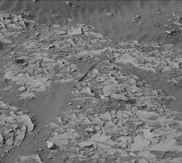 Sol 2072: Mast Camera (Mastcam)