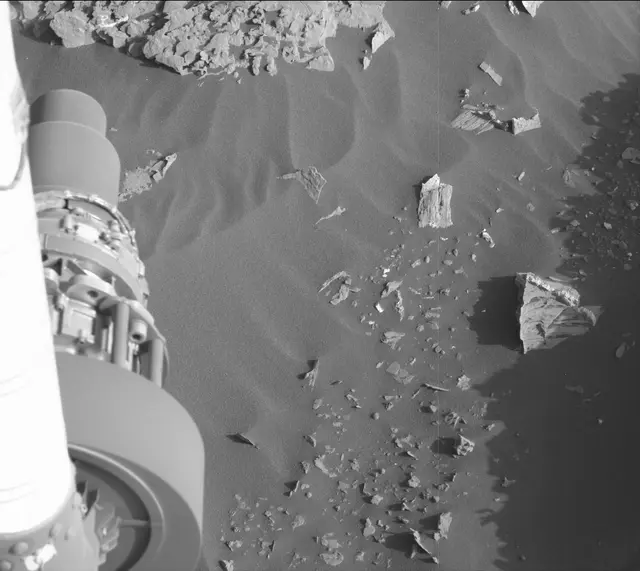 Sol 2072: Mast Camera (Mastcam)