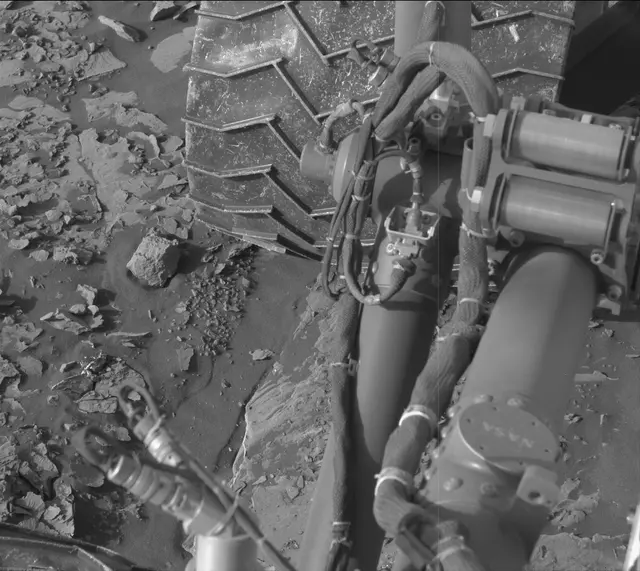 Sol 2072: Mast Camera (Mastcam)