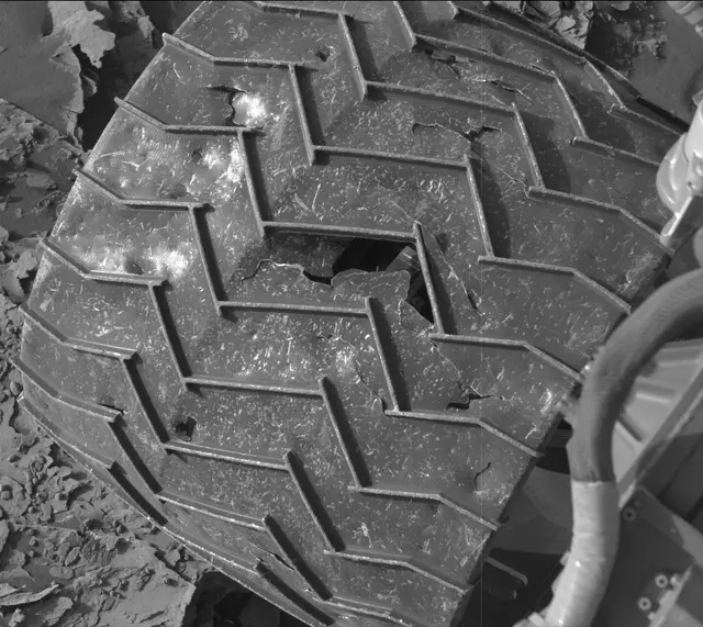 Sol 2072: Mast Camera (Mastcam)
