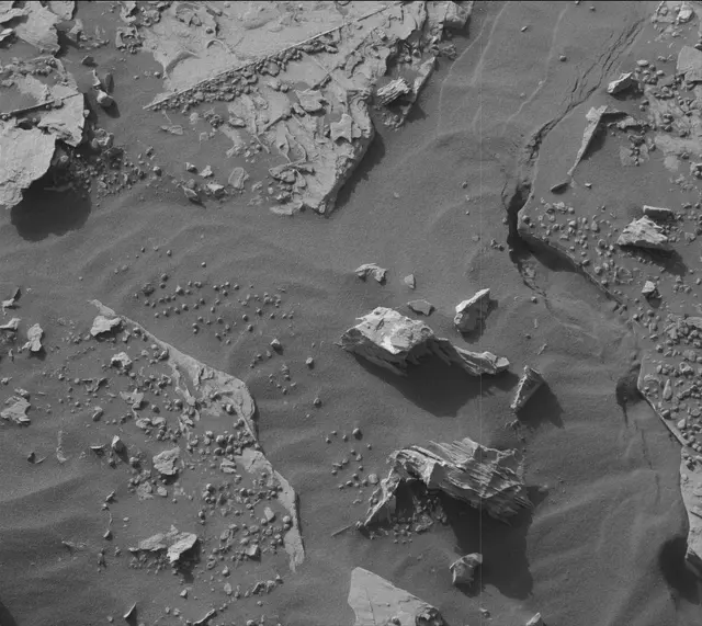Sol 2072: Mast Camera (Mastcam)
