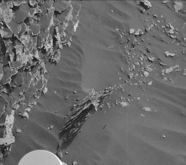 Sol 2072: Mast Camera (Mastcam)