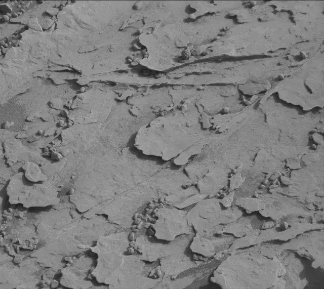 Sol 2075: Mast Camera (Mastcam)