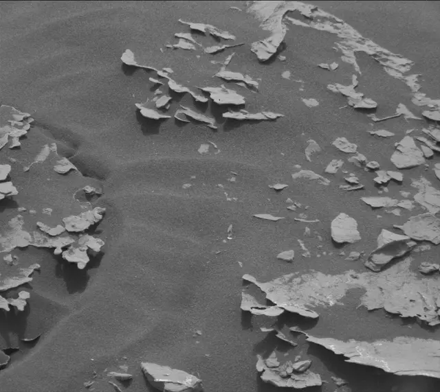 Sol 2077: Mast Camera (Mastcam)