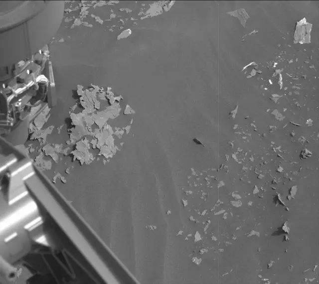 Sol 2080: Mast Camera (Mastcam)
