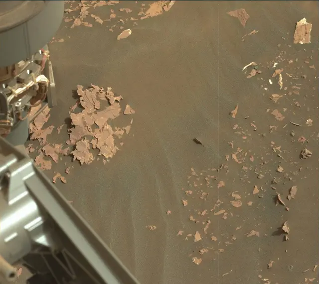 Sol 2080: Mast Camera (Mastcam)