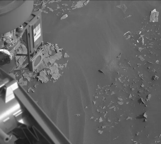 Sol 2080: Mast Camera (Mastcam)