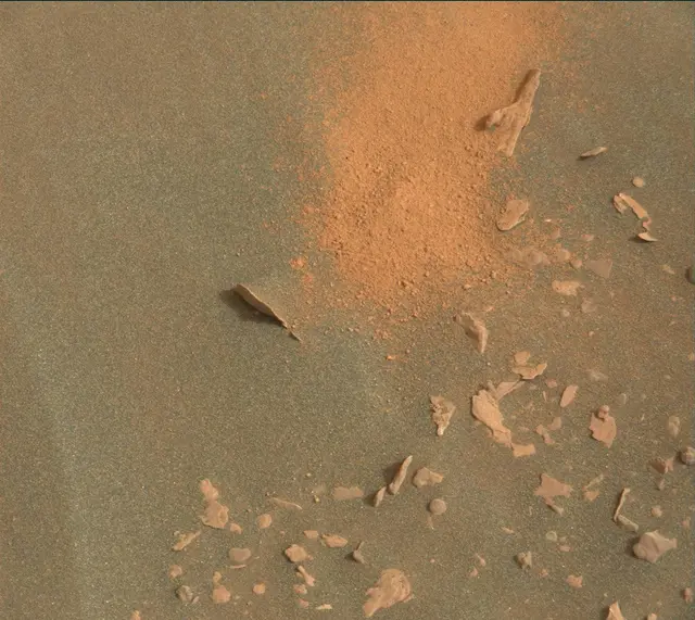 Sol 2080: Mast Camera (Mastcam)