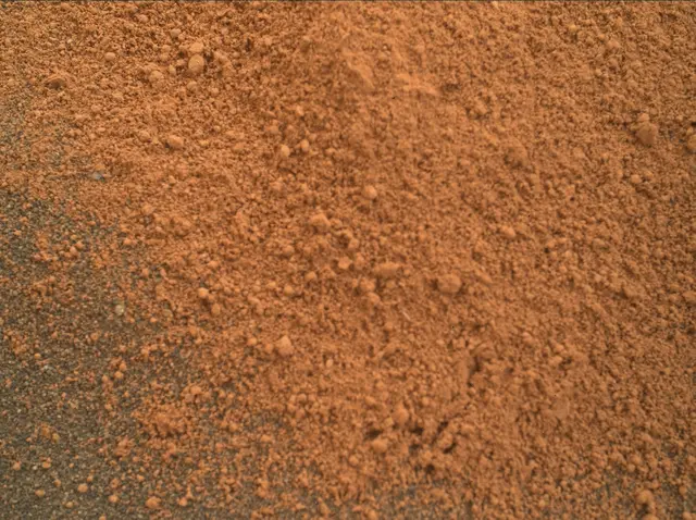 Sol 2080: Mars Hand Lens Imager (MAHLI)
