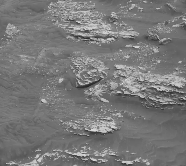 Sol 2081: Mast Camera (Mastcam)