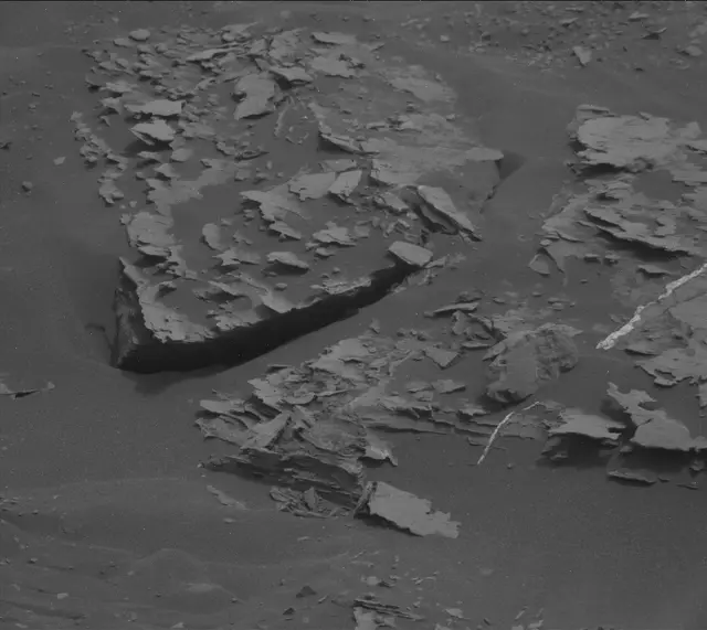 Sol 2081: Mast Camera (Mastcam)