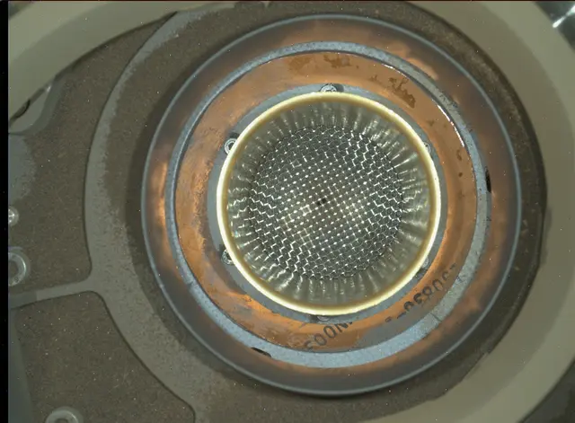 Sol 2081: Mars Hand Lens Imager (MAHLI)