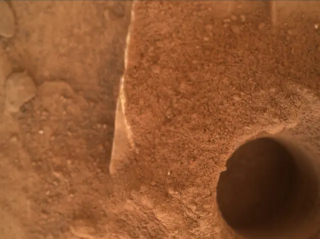 Sol 2081: Mars Hand Lens Imager (MAHLI)