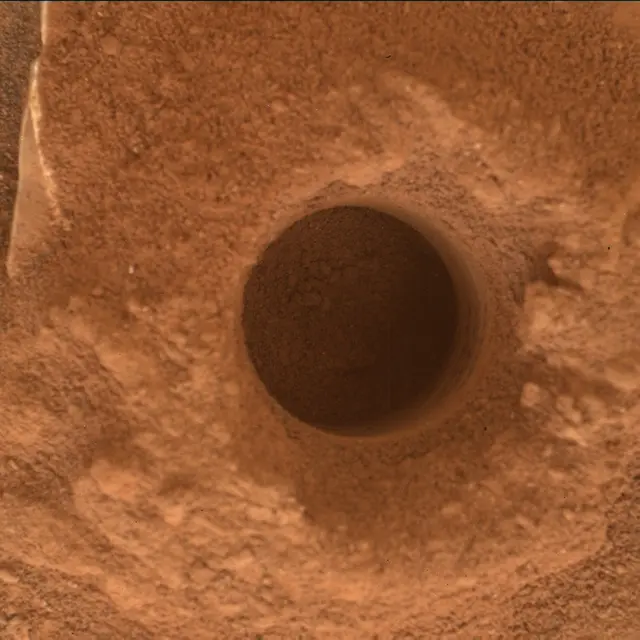 Sol 2081: Mars Hand Lens Imager (MAHLI)