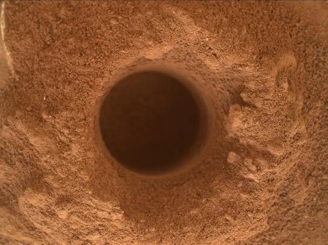 Sol 2081: Mars Hand Lens Imager (MAHLI)