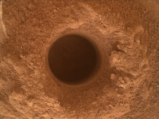Sol 2081: Mars Hand Lens Imager (MAHLI)