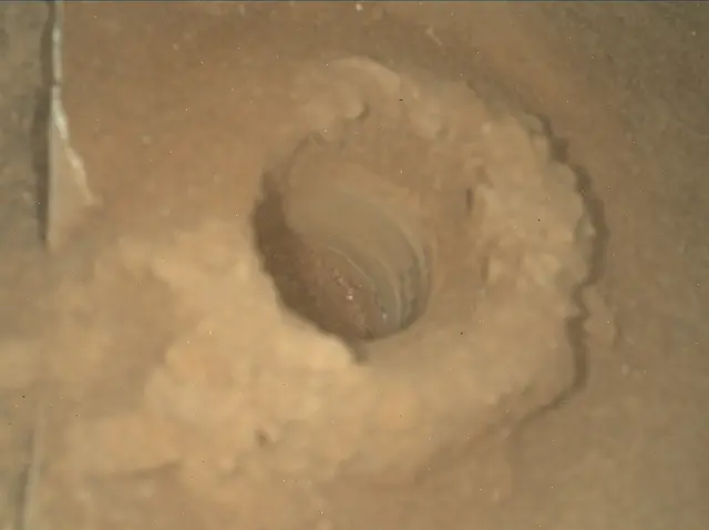 Sol 2081: Mars Hand Lens Imager (MAHLI)
