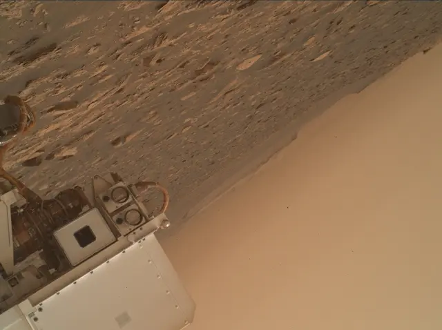 Sol 2082: Mars Hand Lens Imager (MAHLI)