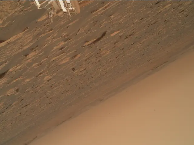 Sol 2082: Mars Hand Lens Imager (MAHLI)