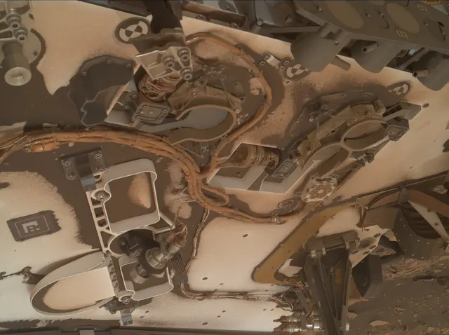 Sol 2082: Mars Hand Lens Imager (MAHLI)