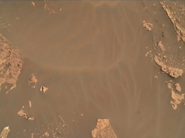 Sol 2082: Mars Hand Lens Imager (MAHLI)