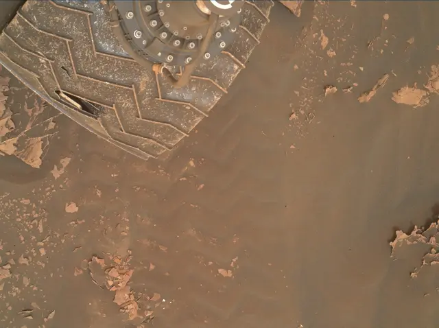 Sol 2082: Mars Hand Lens Imager (MAHLI)
