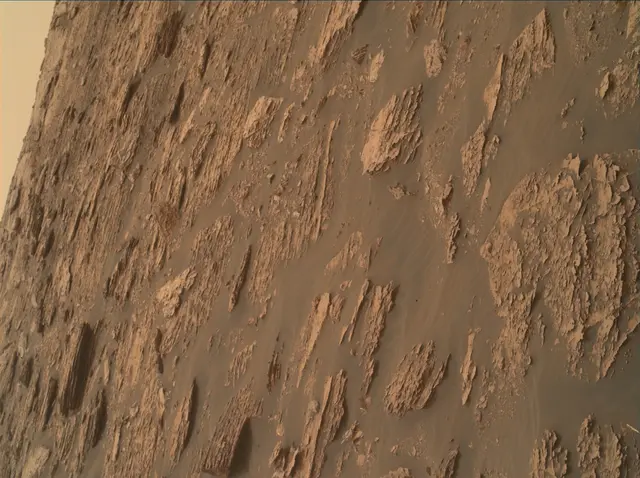 Sol 2082: Mars Hand Lens Imager (MAHLI)