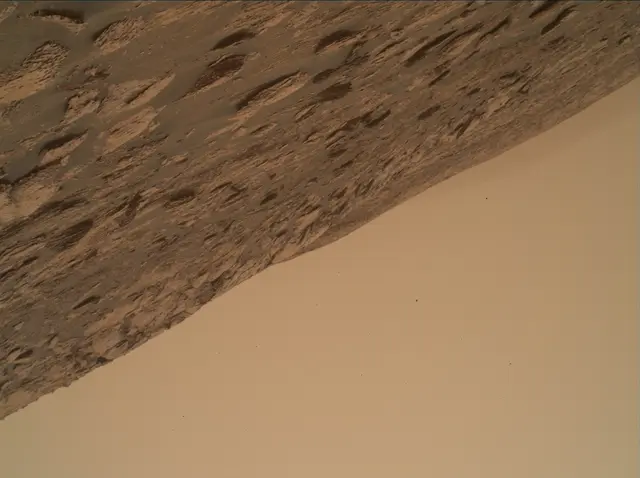 Sol 2082: Mars Hand Lens Imager (MAHLI)