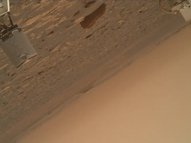 Sol 2082: Mars Hand Lens Imager (MAHLI)