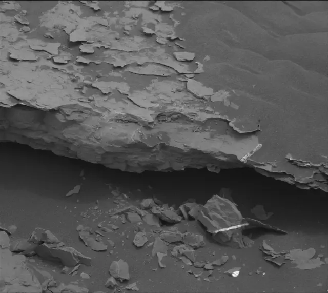 Sol 2083: Mast Camera (Mastcam)