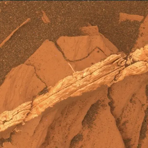 Sol 2083: Mars Hand Lens Imager (MAHLI)