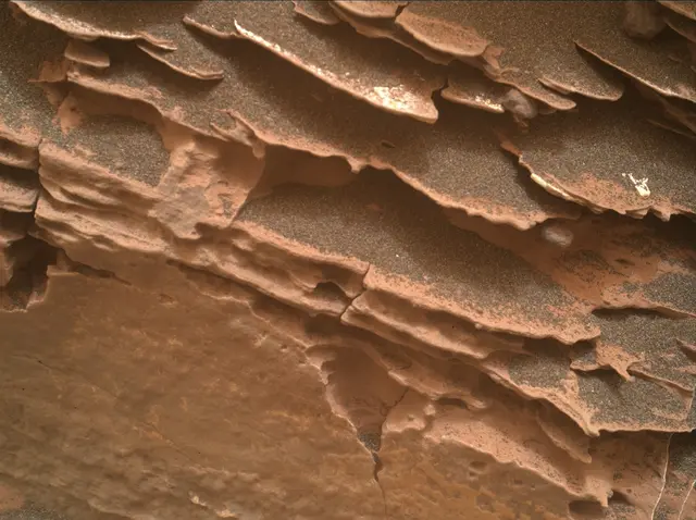Sol 2083: Mars Hand Lens Imager (MAHLI)