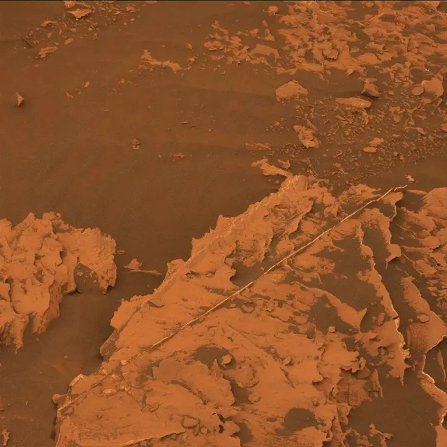 Sol 2084: Mast Camera (Mastcam)