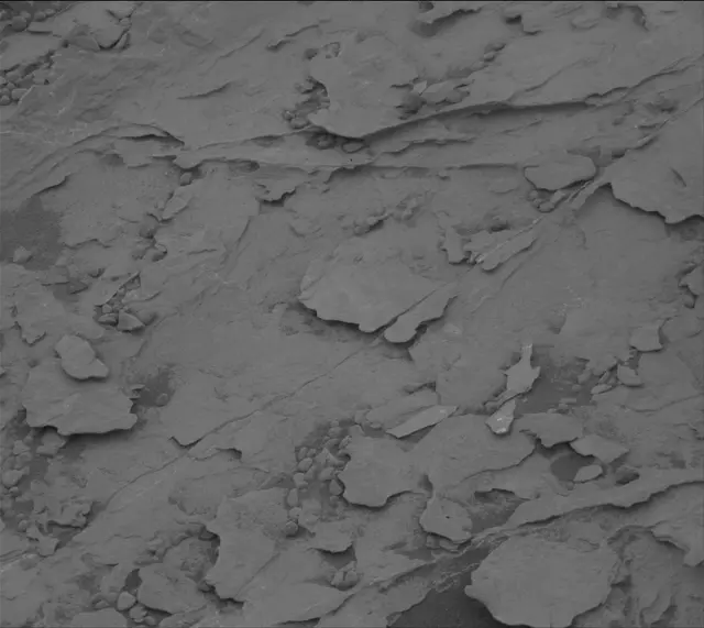Sol 2084: Mast Camera (Mastcam)