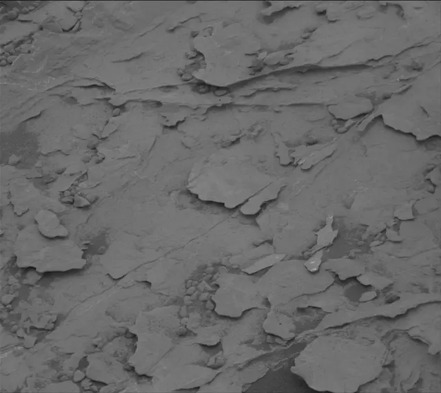 Sol 2084: Mast Camera (Mastcam)