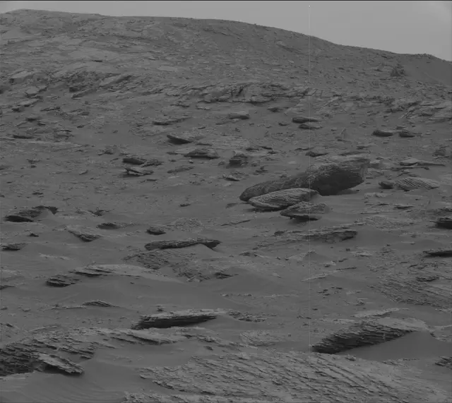 Sol 2087: Mast Camera (Mastcam)