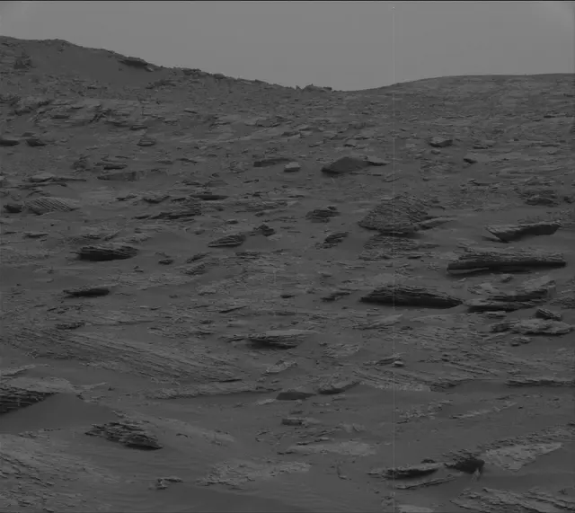 Sol 2087: Mast Camera (Mastcam)