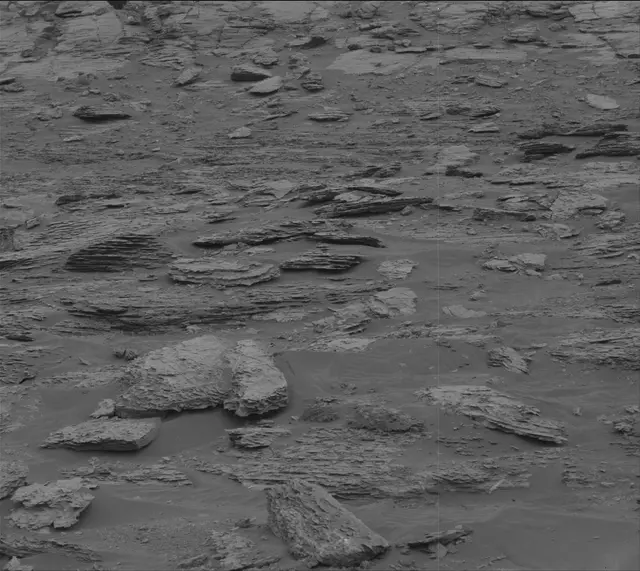 Sol 2087: Mast Camera (Mastcam)