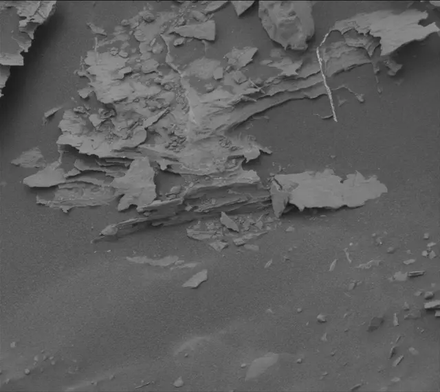 Sol 2087: Mast Camera (Mastcam)