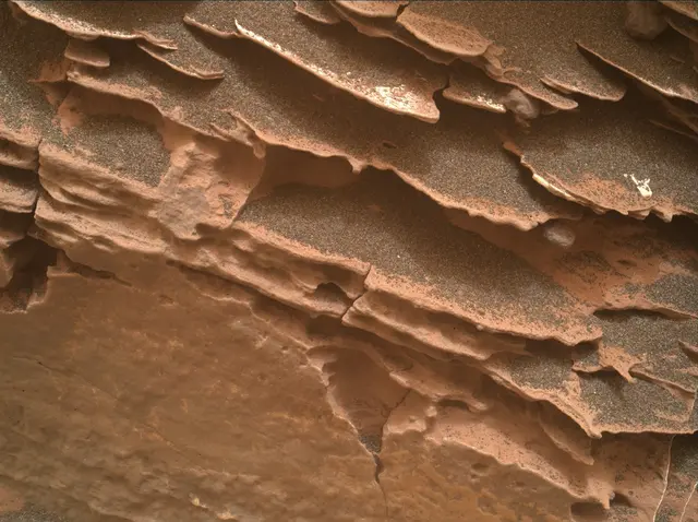 Sol 2087: Mars Hand Lens Imager (MAHLI)