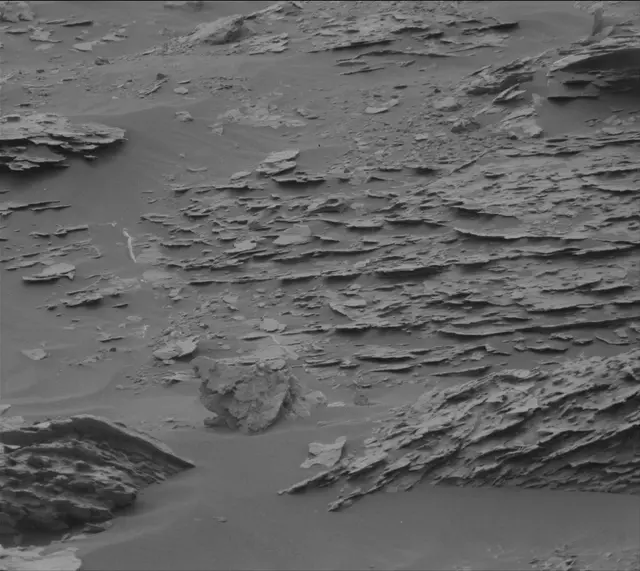 Sol 2088: Mast Camera (Mastcam)