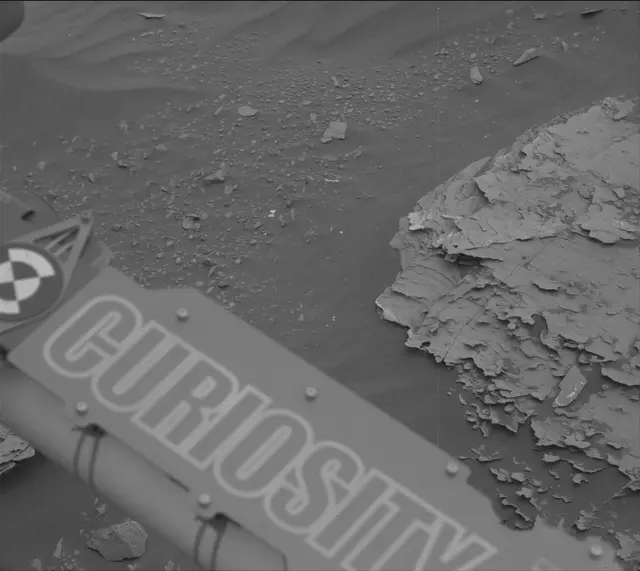 Sol 2089: Mast Camera (Mastcam)
