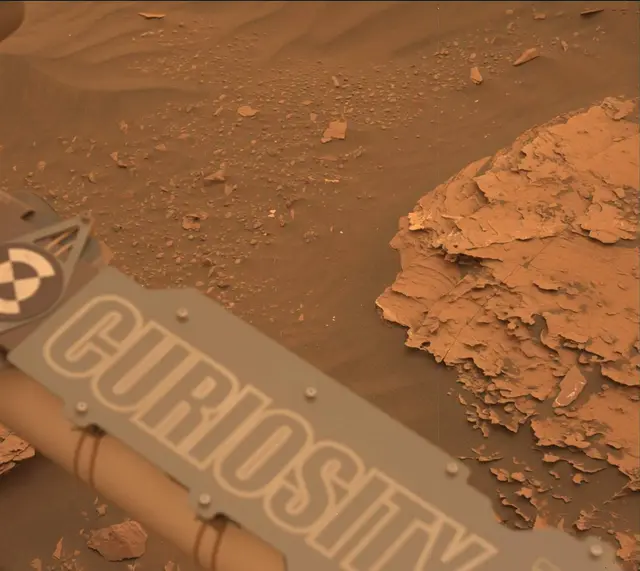 Sol 2089: Mast Camera (Mastcam)