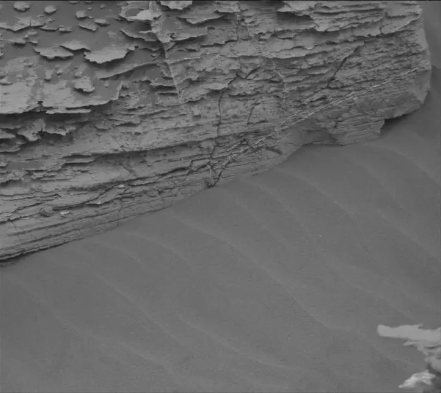Sol 2090: Mast Camera (Mastcam)